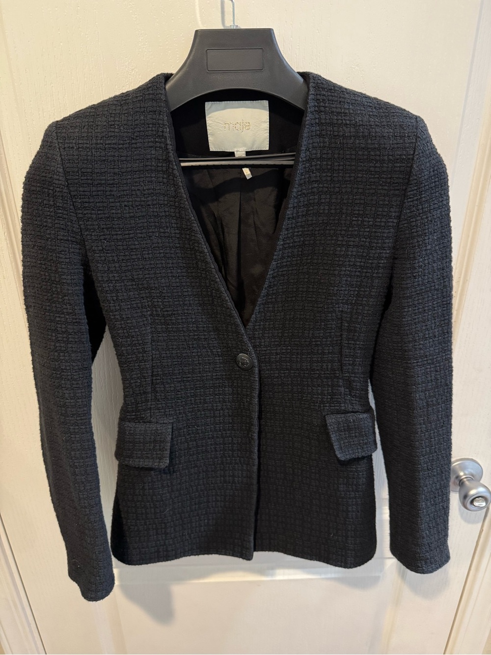 Maje Black Textured Single-Button Blazer